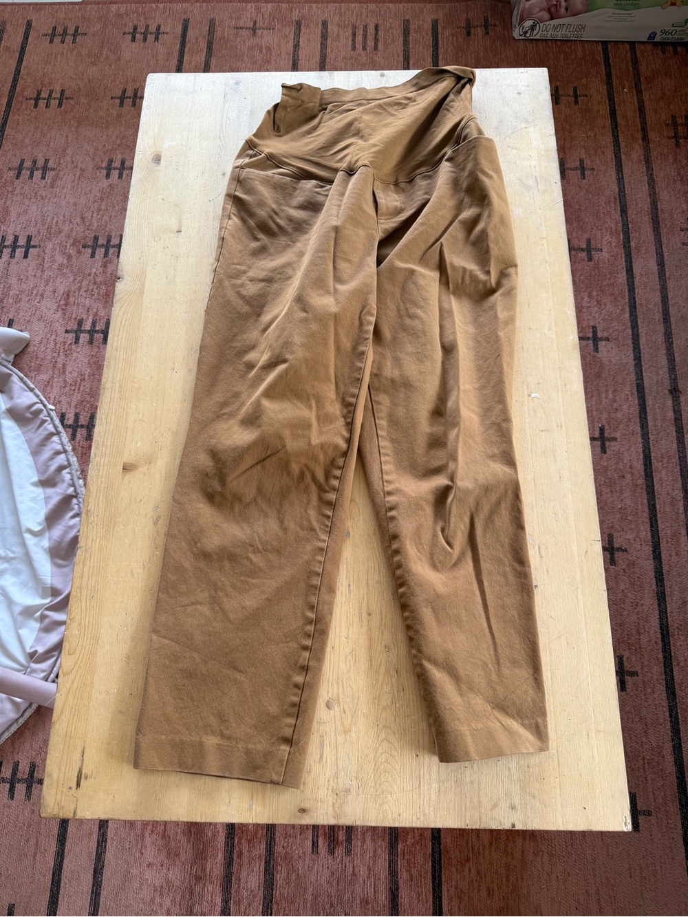 Old Navy Maternity Pixie Anke Pants